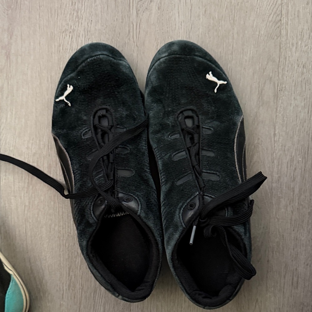 Puma Men's Black Athletic Shoes